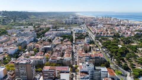 Apartamento T3 para Venda em Costa da Caparica