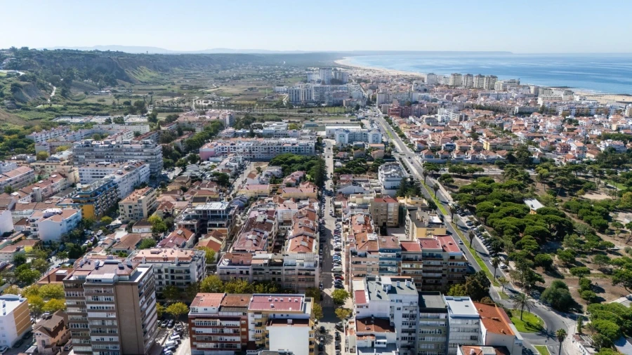 Apartamento T3 para Venda em Costa da Caparica Foto 7