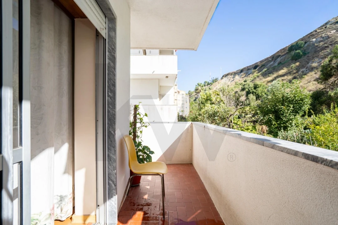Apartamento T3 para Venda em Costa da Caparica Foto 10