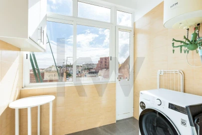 Apartamento T1 para Arrendamento em São Vicente