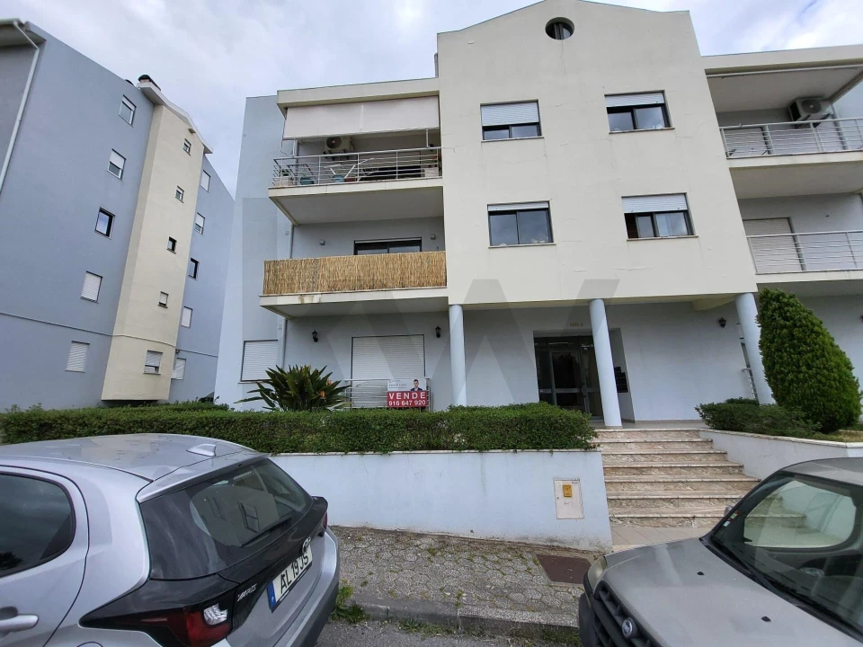 Apartamento T3 para Venda em São Martinho do Bispo e Ribeira de Frades Foto 1
