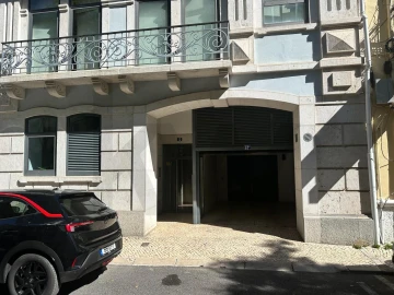 Garagem para Venda em Avenidas Novas