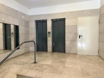 Garagem para Venda em Avenidas Novas
