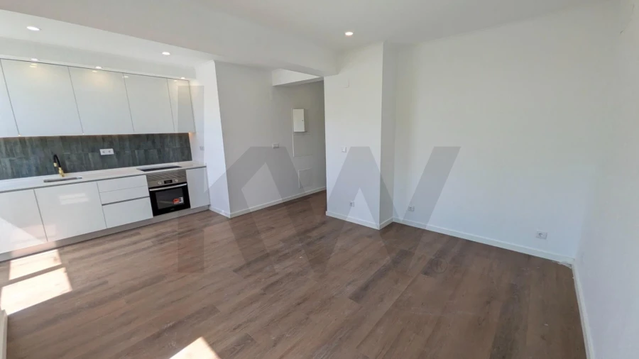 Apartamento T2 para Venda em Venteira