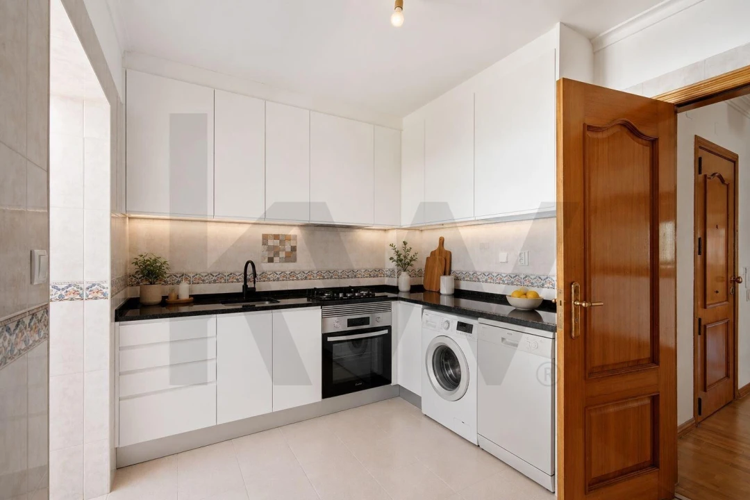 Apartamento T3 para Arrendamento em Carcavelos e Parede Foto 2