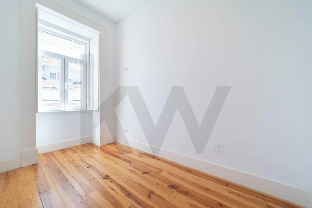 Apartamento T2 para Venda em São Vicente Foto 9