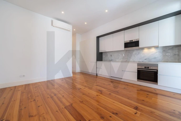 Apartamento T2 para Venda em São Vicente Foto 2