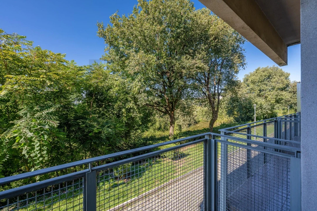 Apartamento T2 para Venda em Creixomil Foto 23