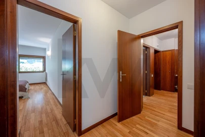 Apartamento T2 para Venda em Creixomil