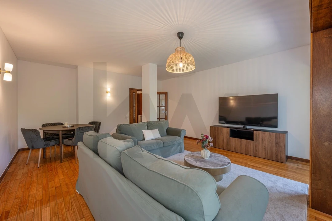 Apartamento T2 para Venda em Creixomil Foto 22