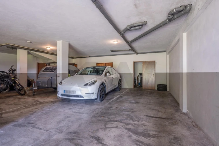 Apartamento T2 para Venda em Creixomil Foto 25