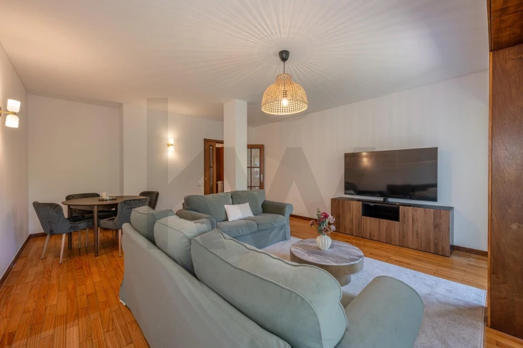 Apartamento T2 para Venda em Creixomil Foto 22
