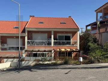Apartamento T1 para Venda em Carvoeira