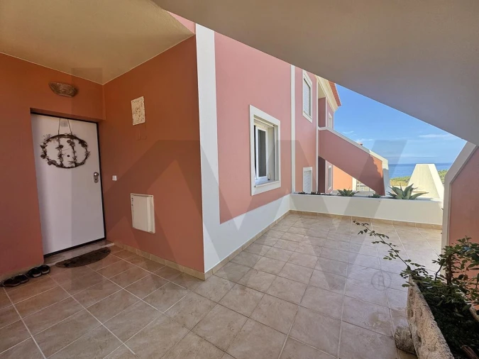 Apartamento T1 para Venda em Carvoeira Foto 16