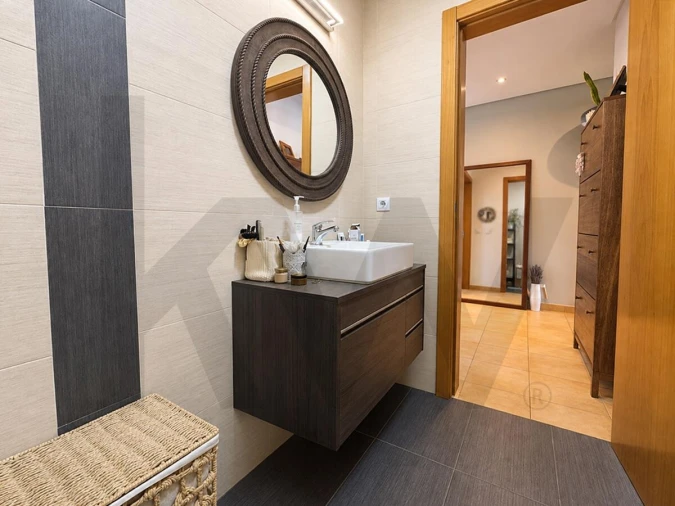 Apartamento T1 para Venda em Carvoeira Foto 10