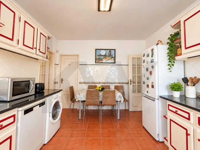 Moradia T4 para Venda em Almeirim Foto 34