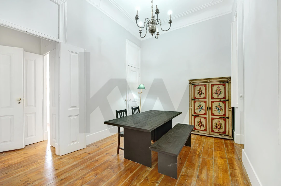 Quarto para Arrendamento em Avenidas Novas Foto 7