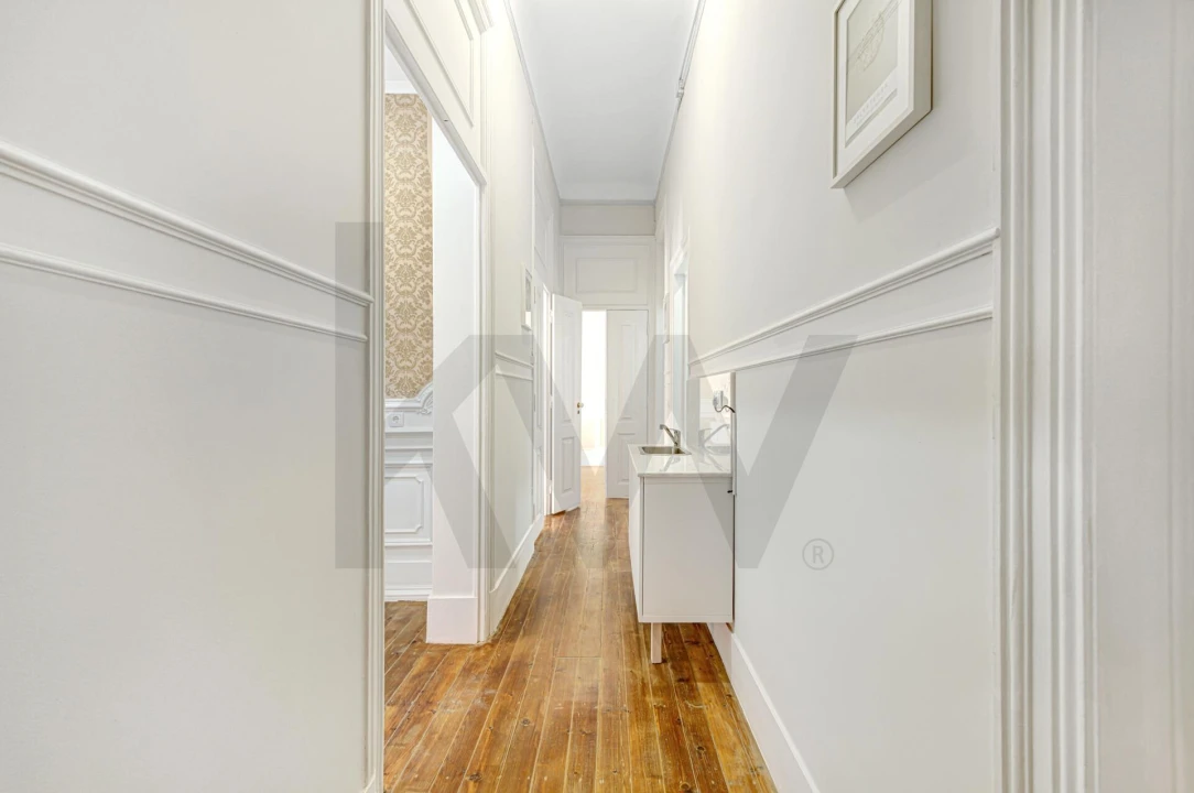 Quarto para Arrendamento em Avenidas Novas Foto 4