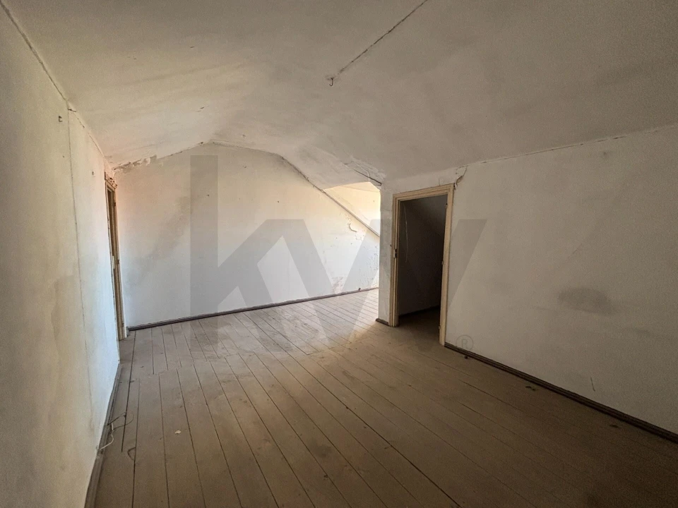 Prédio para Venda em Almada, Cova da Piedade, Pragal e Cacilhas Foto 19