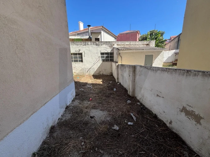 Prédio para Venda em Almada, Cova da Piedade, Pragal e Cacilhas Foto 7