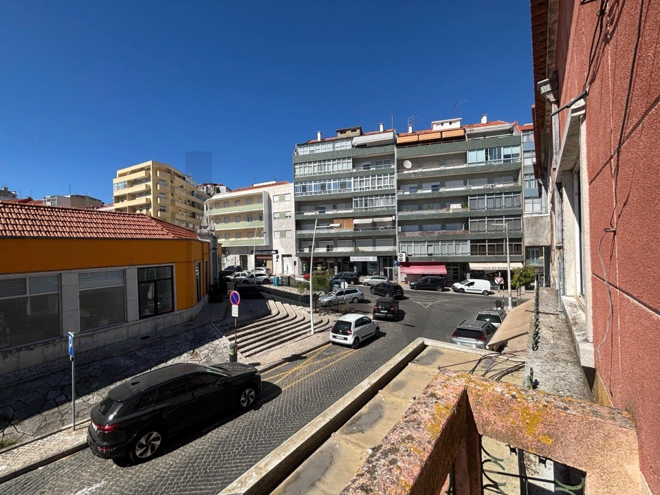 Prédio para Venda em Almada, Cova da Piedade, Pragal e Cacilhas Foto 13
