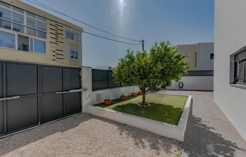 Moradia T3 para Venda em São Domingos de Rana Foto 35