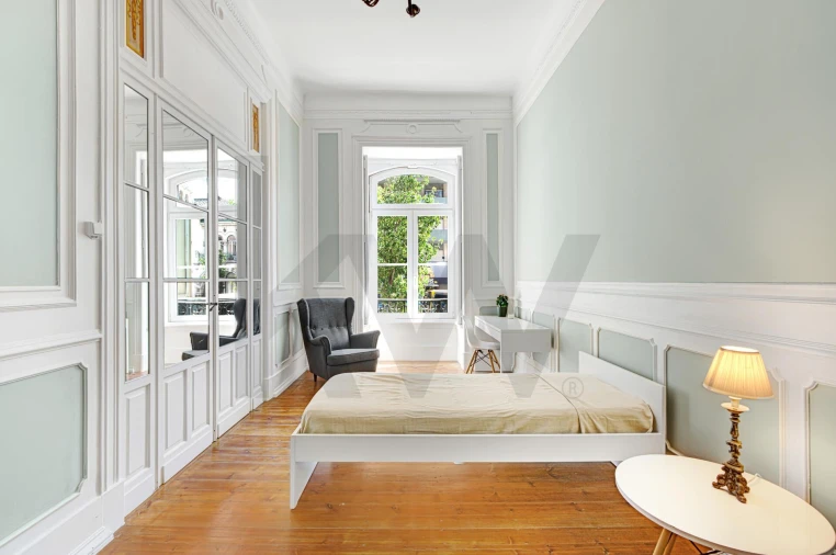 Quarto para Arrendamento em Avenidas Novas Foto 4