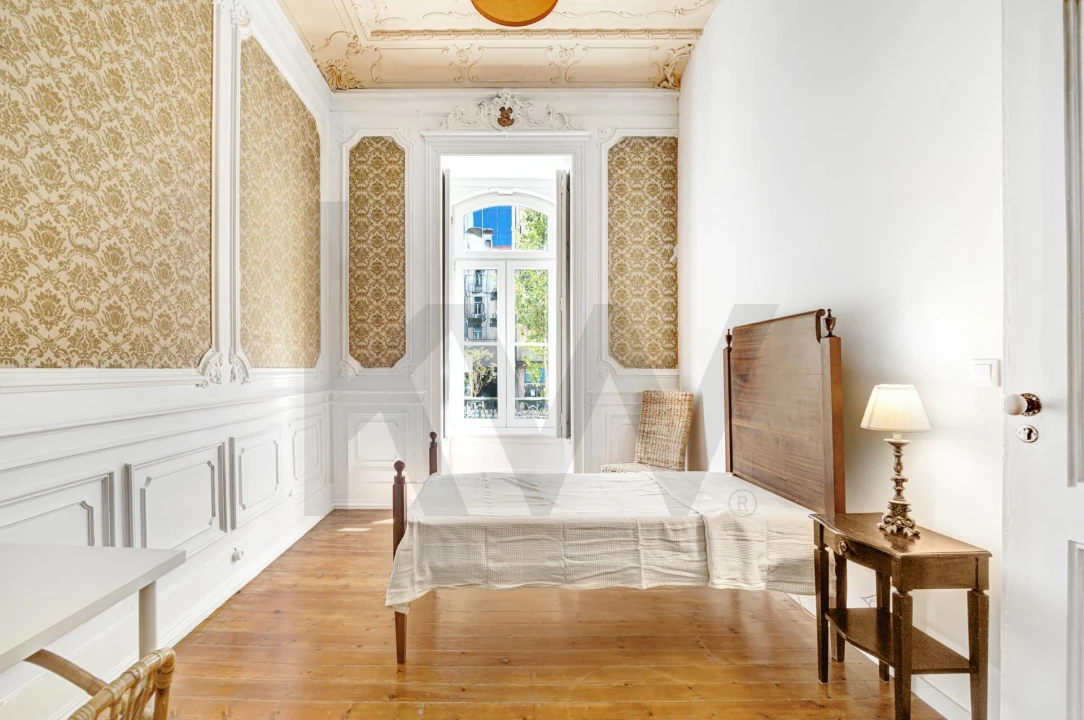 Quarto para Arrendamento em Avenidas Novas Foto 1
