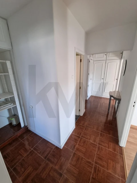 Apartamento T2 para Venda em Olivais