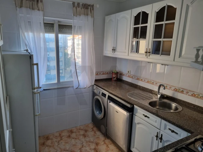 Apartamento T2 para Venda em Olivais Foto 2