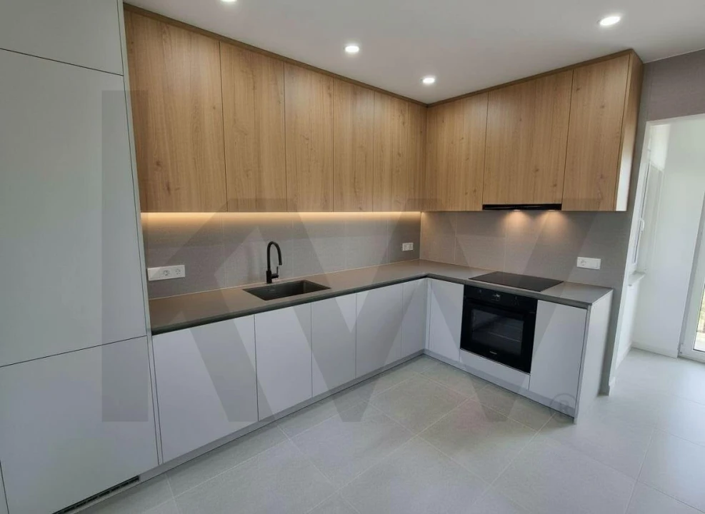 Apartamento T2 para Venda em Olivais Foto 4