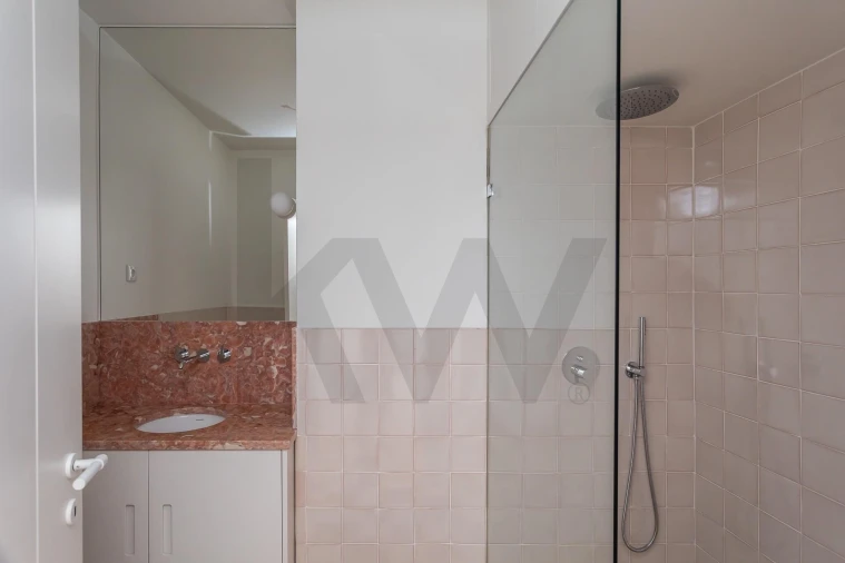 Apartamento T1 para Arrendamento em Estrela Foto 13
