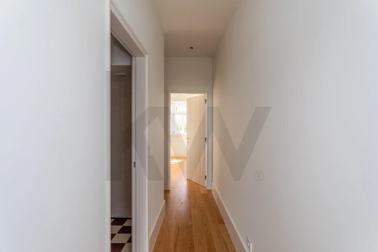 Apartamento T1 para Arrendamento em Estrela Foto 14