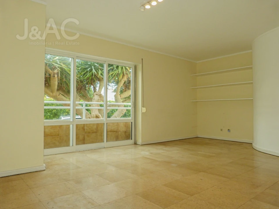 Apartamento T2 para Arrendamento em Cascais e Estoril Foto 1