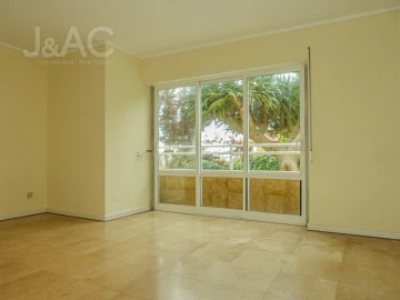 Apartamento T2 para Arrendamento em Cascais e Estoril