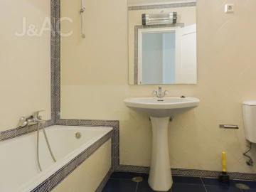 Apartamento T2 para Arrendamento em Cascais e Estoril