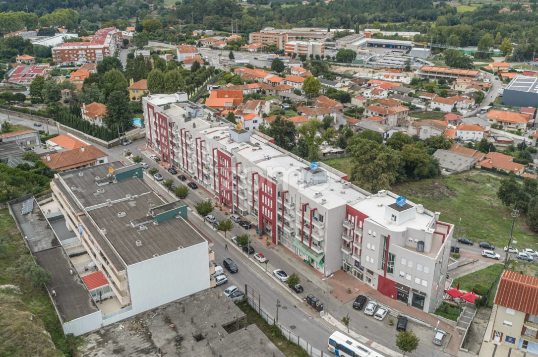 Apartamento T3 para Venda em Riba de Ave Foto 24