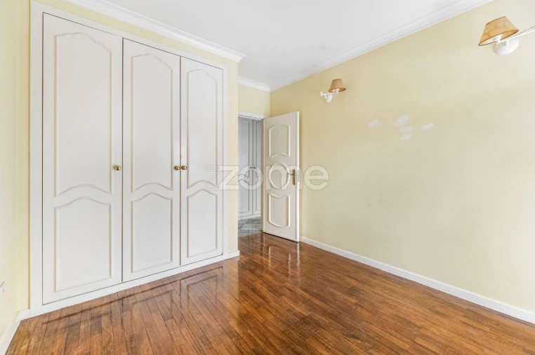 Apartamento T3 para Venda em Riba de Ave Foto 14