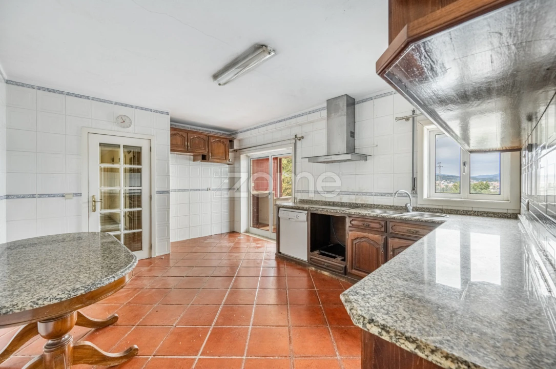 Apartamento T3 para Venda em Riba de Ave Foto 6