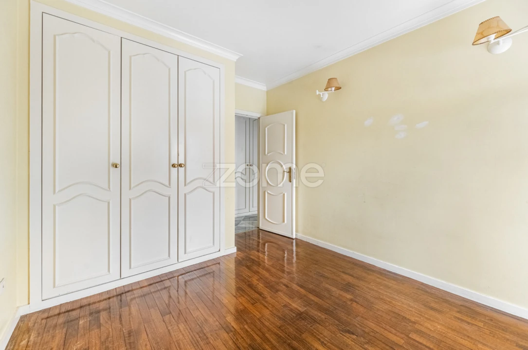 Apartamento T3 para Venda em Riba de Ave Foto 14