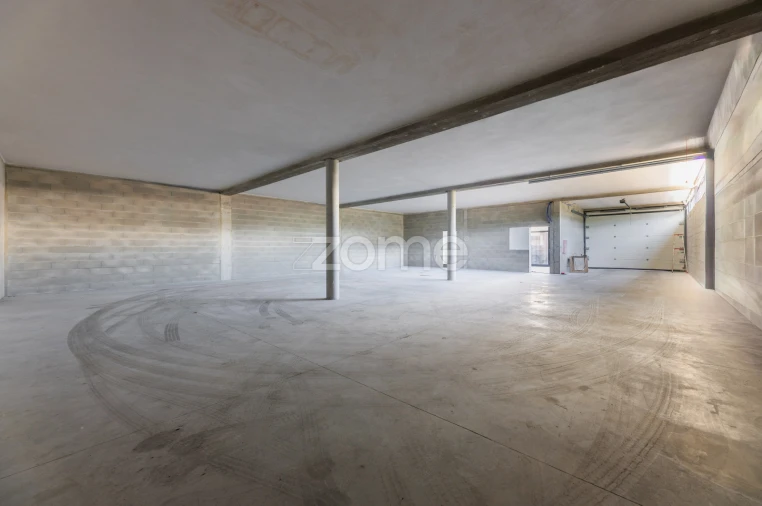 Terreno Comércio / Armazém para Venda em Adaufe Foto 14
