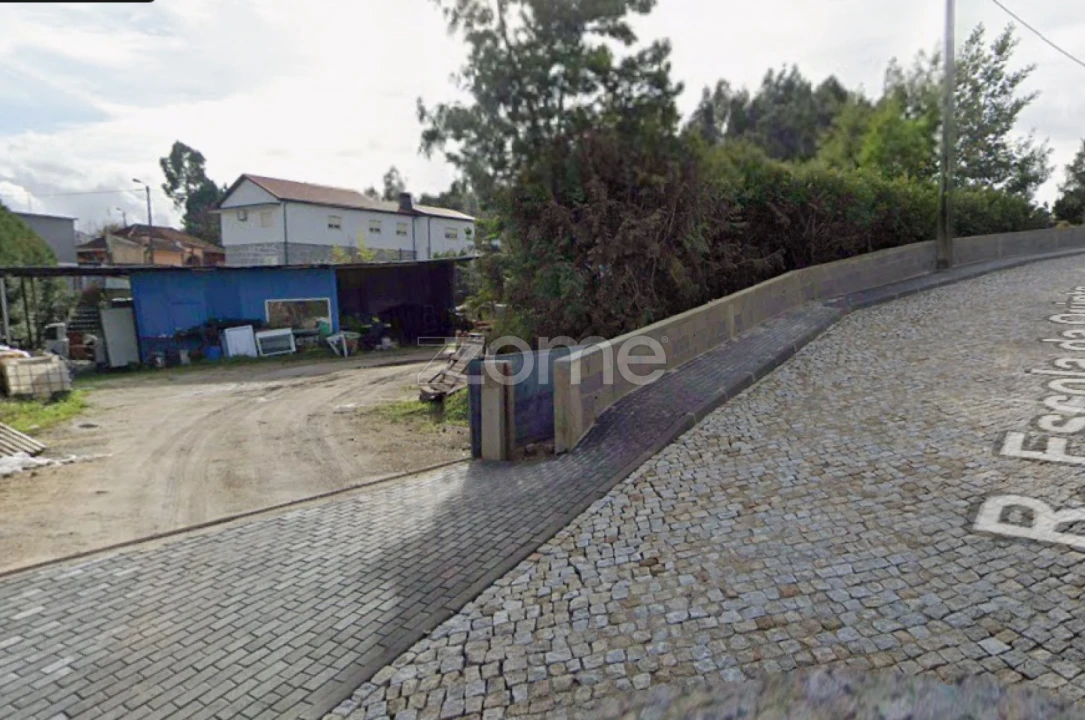 Terreno para Venda em Rebordosa Foto 4