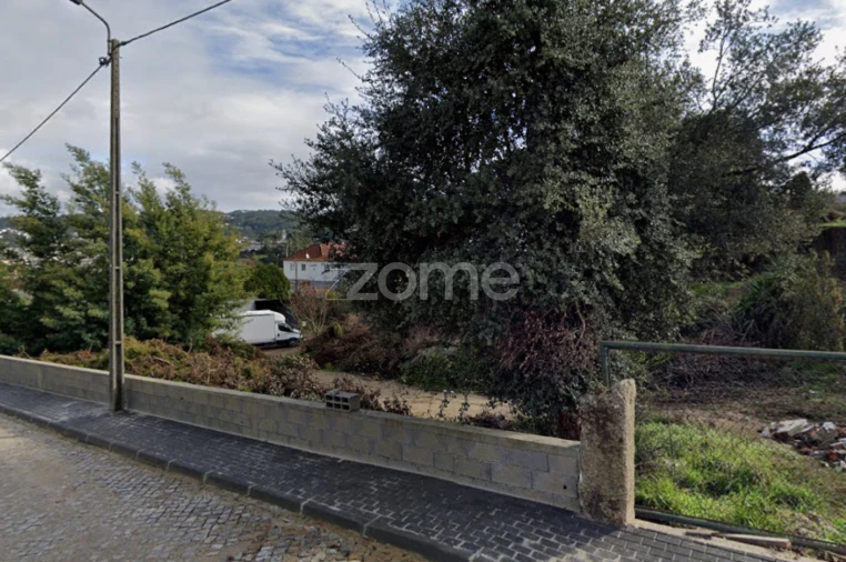 Terreno para Venda em Rebordosa Foto 3