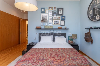 Moradia T7 para Venda em Carcavelos e Parede