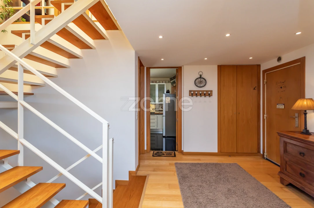 Moradia T7 para Venda em Carcavelos e Parede Foto 4