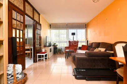 Apartamento T3 para Venda em Oeiras e São Julião da Barra, Paço de Arcos e Caxias