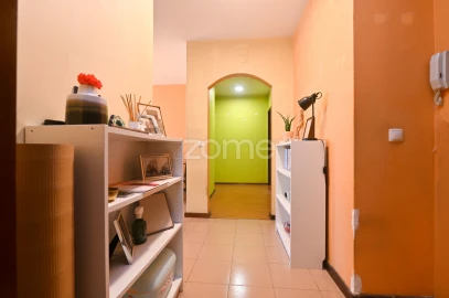 Apartamento T3 para Venda em Oeiras e São Julião da Barra, Paço de Arcos e Caxias