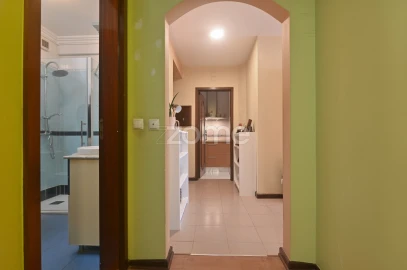 Apartamento T3 para Venda em Oeiras e São Julião da Barra, Paço de Arcos e Caxias