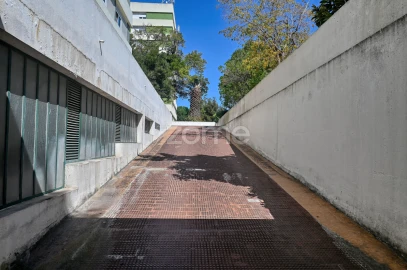 Apartamento T3 para Venda em Oeiras e São Julião da Barra, Paço de Arcos e Caxias