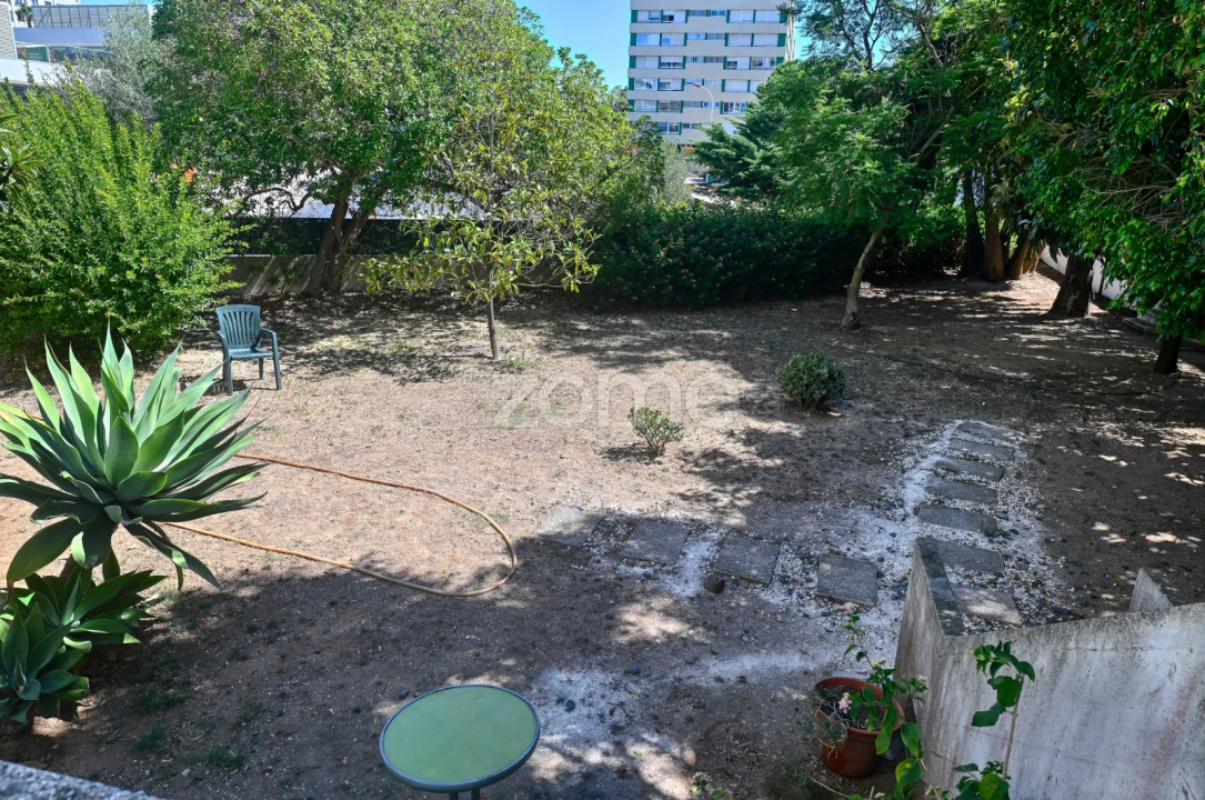 Apartamento T3 para Venda em Oeiras e São Julião da Barra, Paço de Arcos e Caxias Foto 27